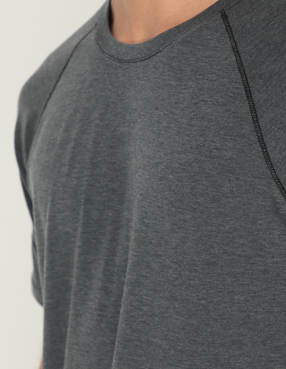 Playera deportiva para correr de hombre 4