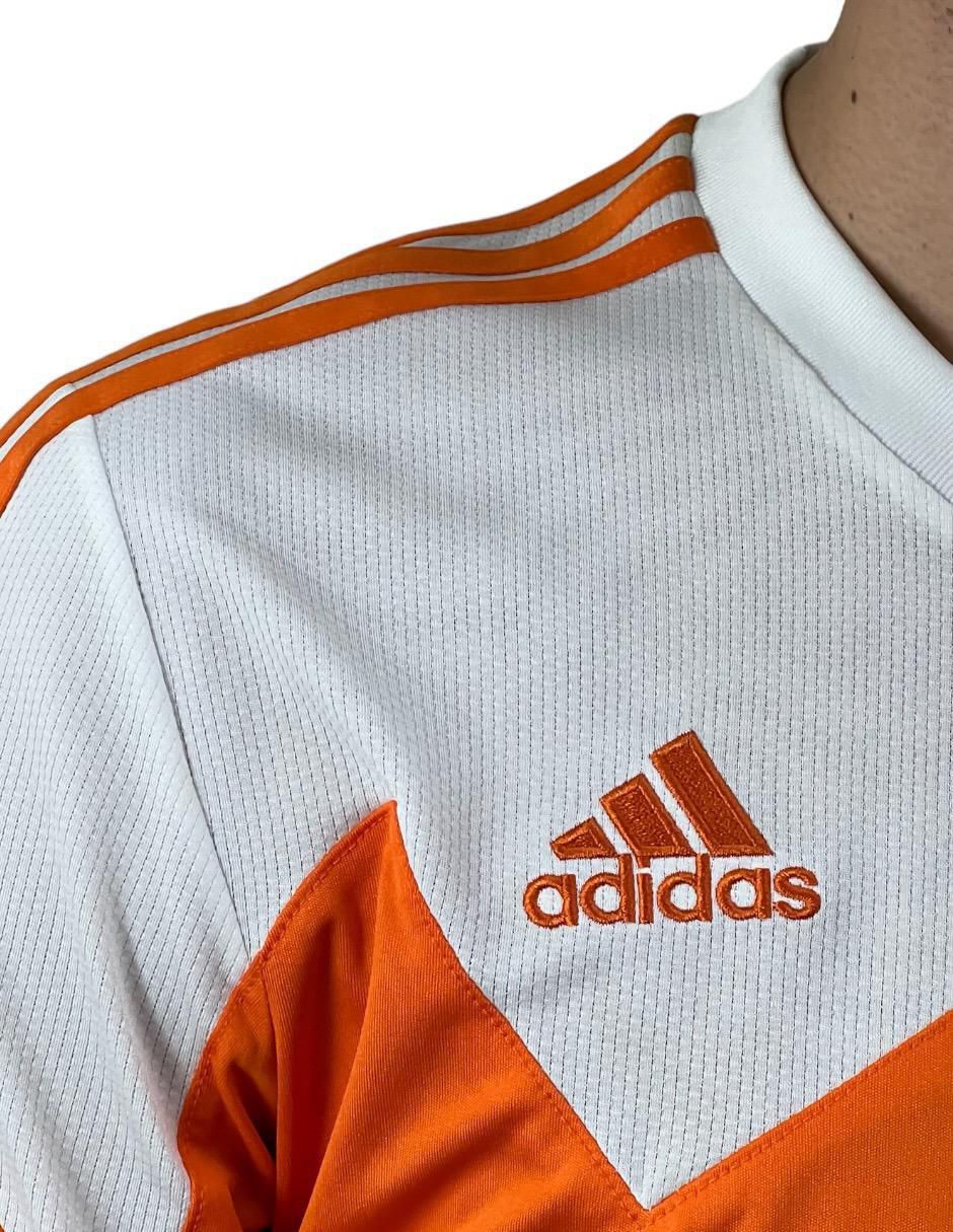 Playera deportiva para fútbol para hombre 3