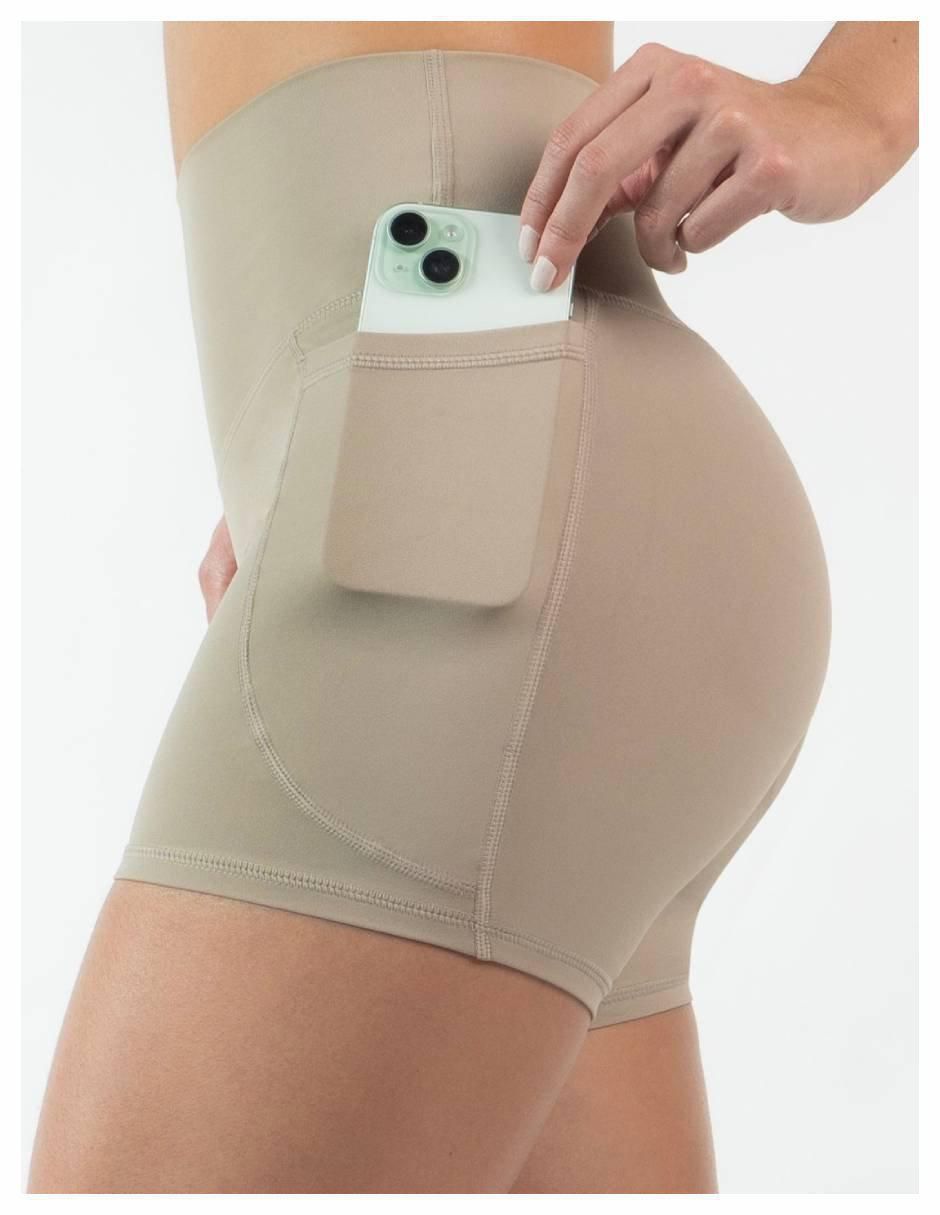 Short con bolsa para yoga mujer 5