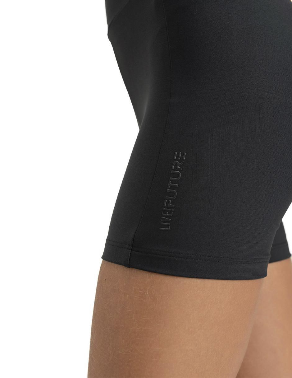 Short bolsa oculta para entrenamiento mujer 2