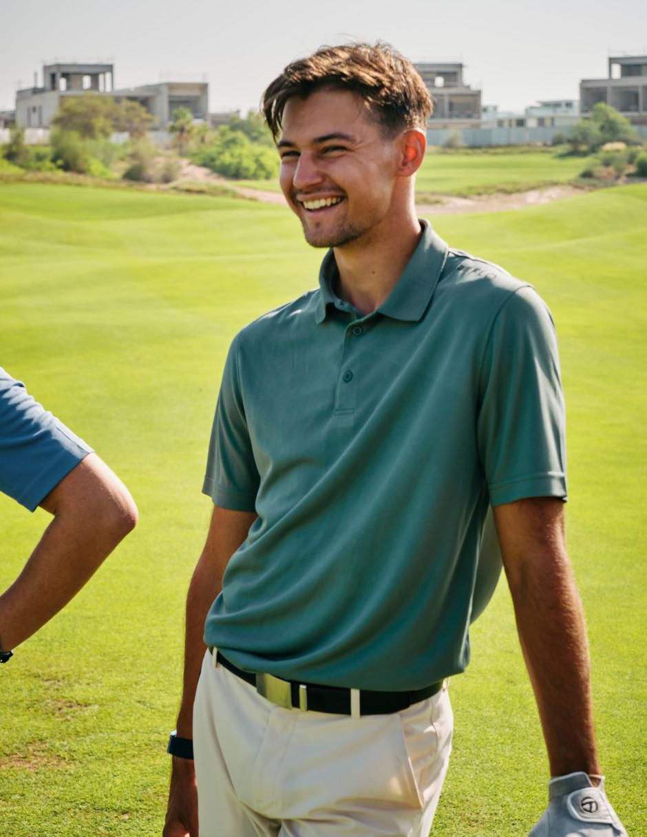 Playera deportiva para golf de hombre 6