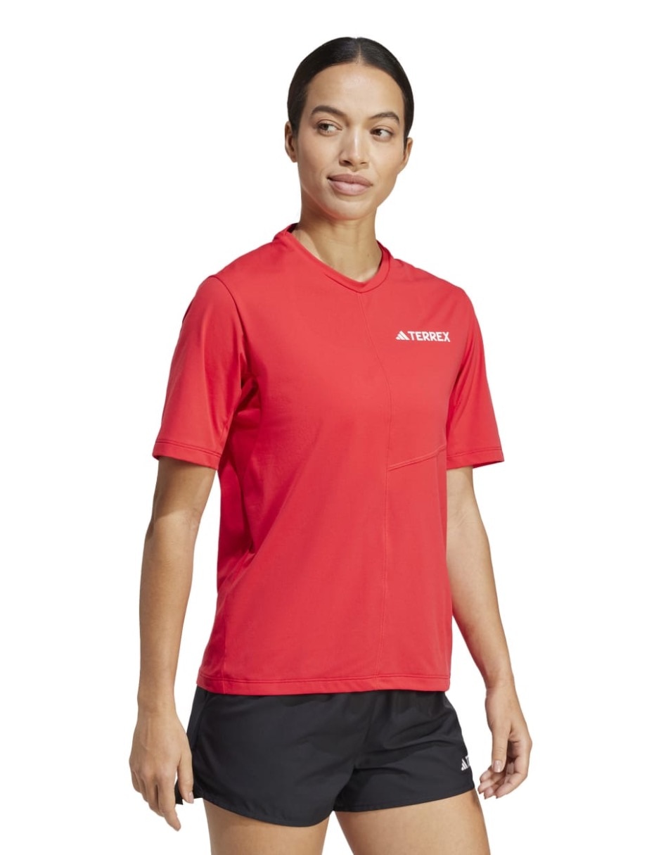Playera deportiva para entrenamiento de mujer