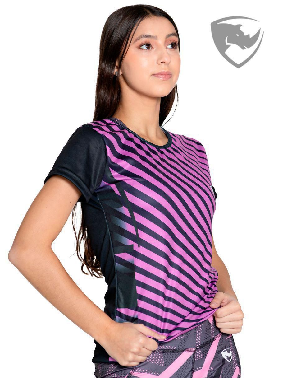 Playera deportiva para entrenamiento de mujer 8