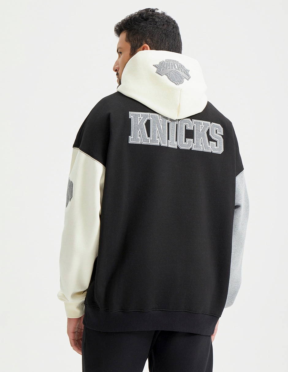 Sudadera Pro Standard con capucha y bolsa New York Knicks para hombre