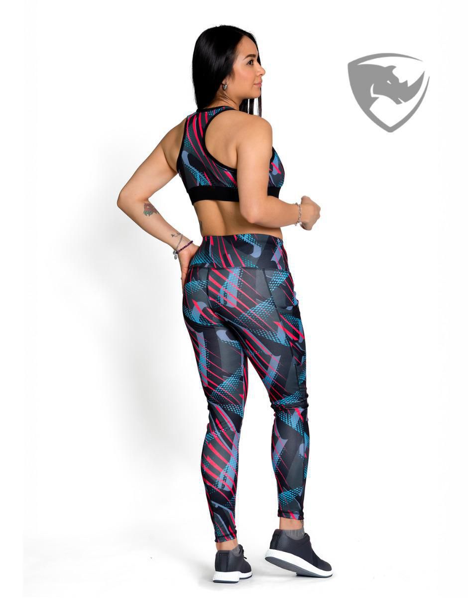 Top deportivo para entrenamiento mujer 2