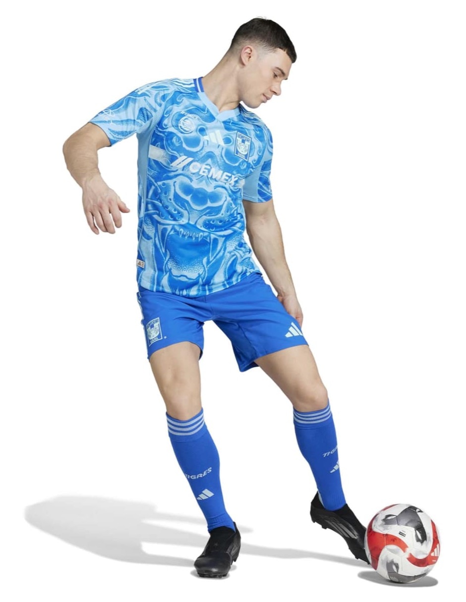 Jersey de Tigres UANL visitante authentic para hombre 5