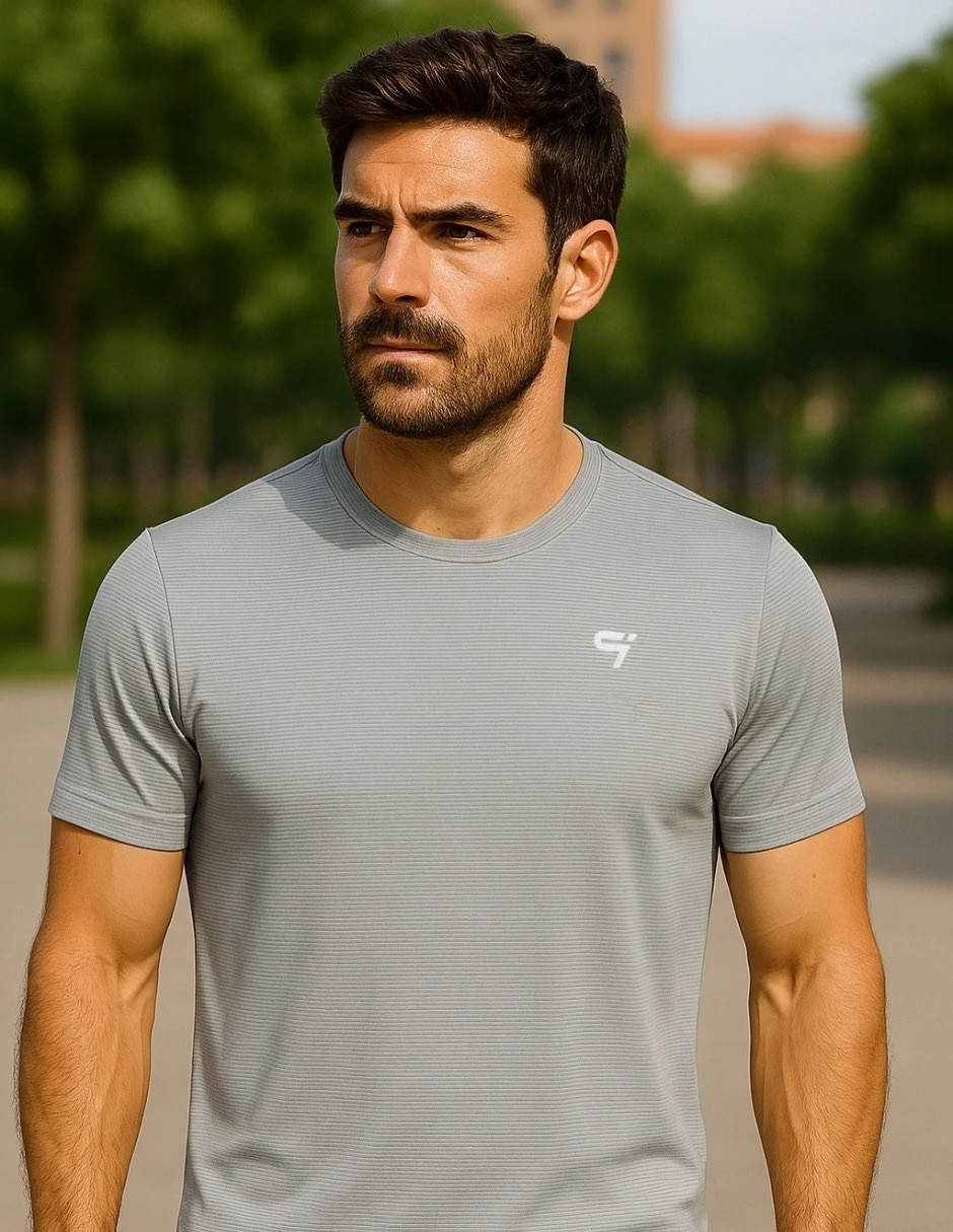 Playera deportiva para correr de hombre 10