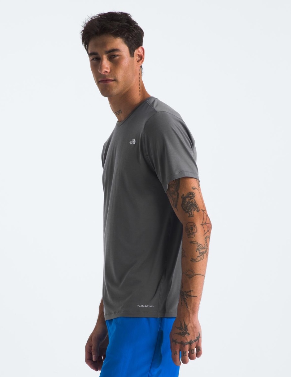 Playera deportiva para outdoor de hombre 5
