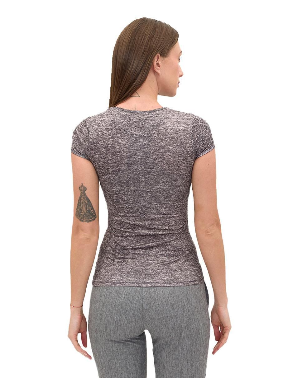 Playera deportiva para entrenamiento de mujer