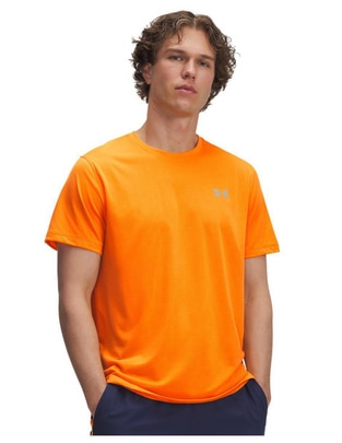 Playera deportiva para correr UA LAUNCH SHORTSLEEVE de hombre