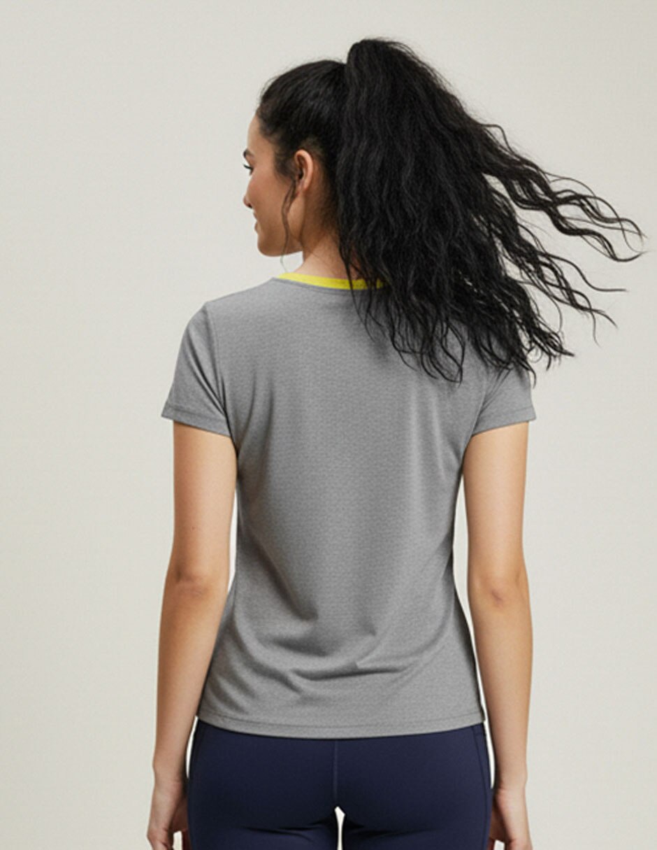 Playera deportiva para entrenamiento de mujer 5
