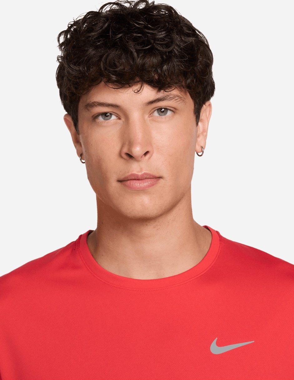 Playera deportiva para correr Nike Miler de hombre