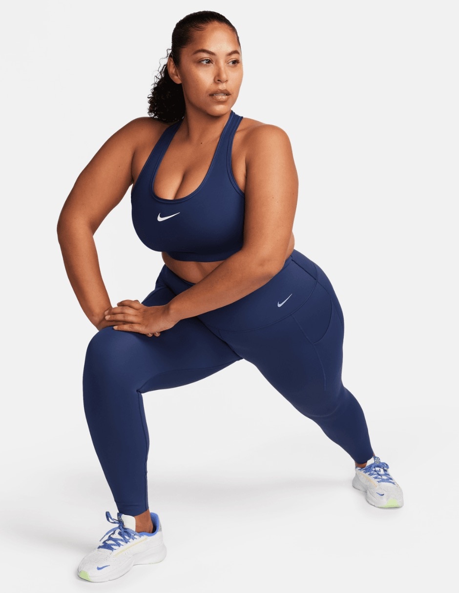 Top deportivo Swoosh para entrenamiento mujer 7