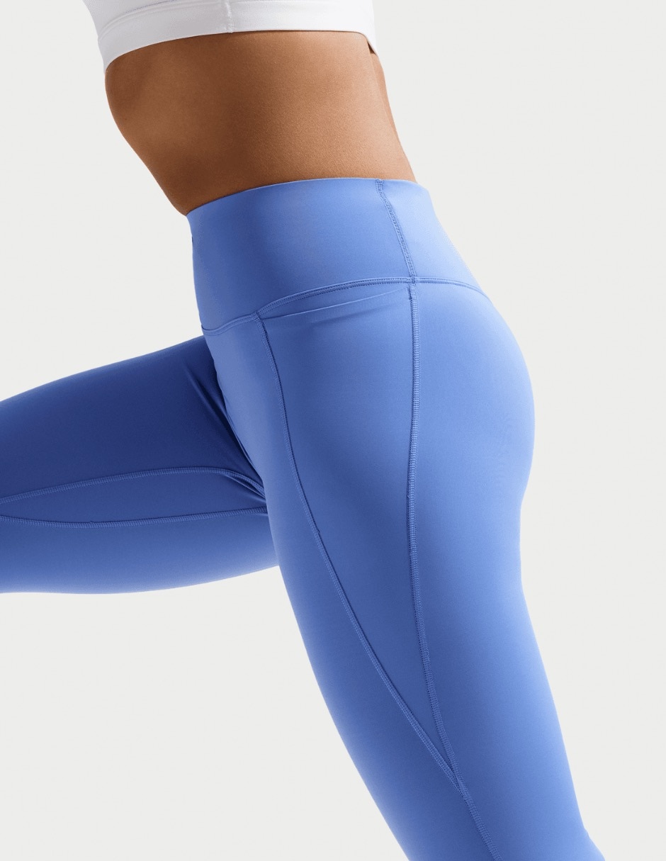 Malla Nike Unvrsa compresión baja para mujer