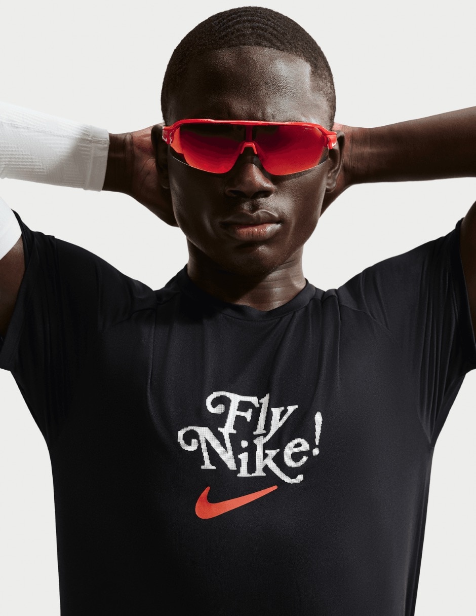Playera deportiva para correr Nike de hombre