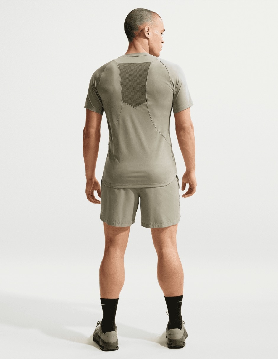 Playera deportiva para entrenamiento de hombre 3