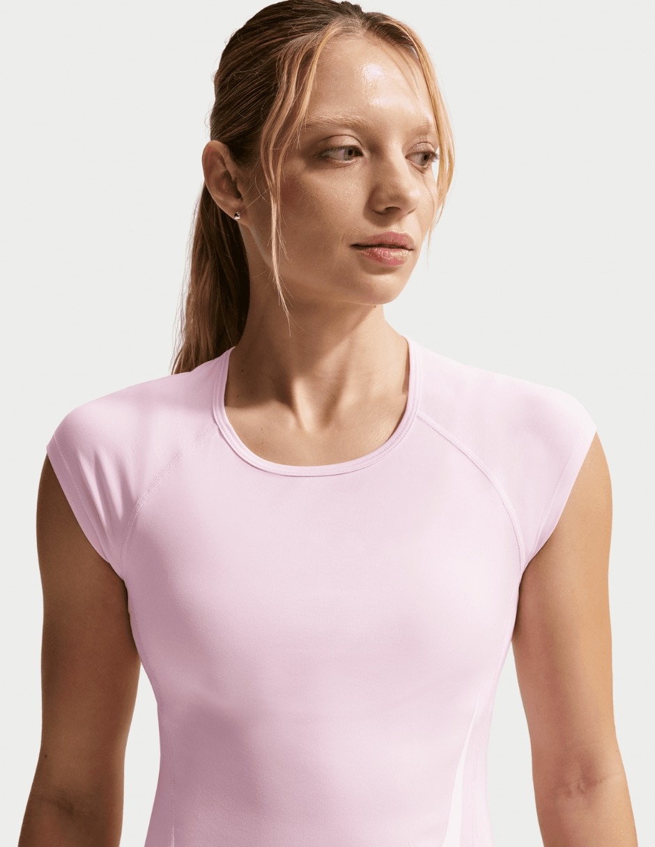 Playera deportiva para correr W NK TEMPO SWOOSH RUN DF SS IF499 de mujer Playera deportiva para correr W NK TEMPO SWOOSH RUN DF SS IF499 de mujer