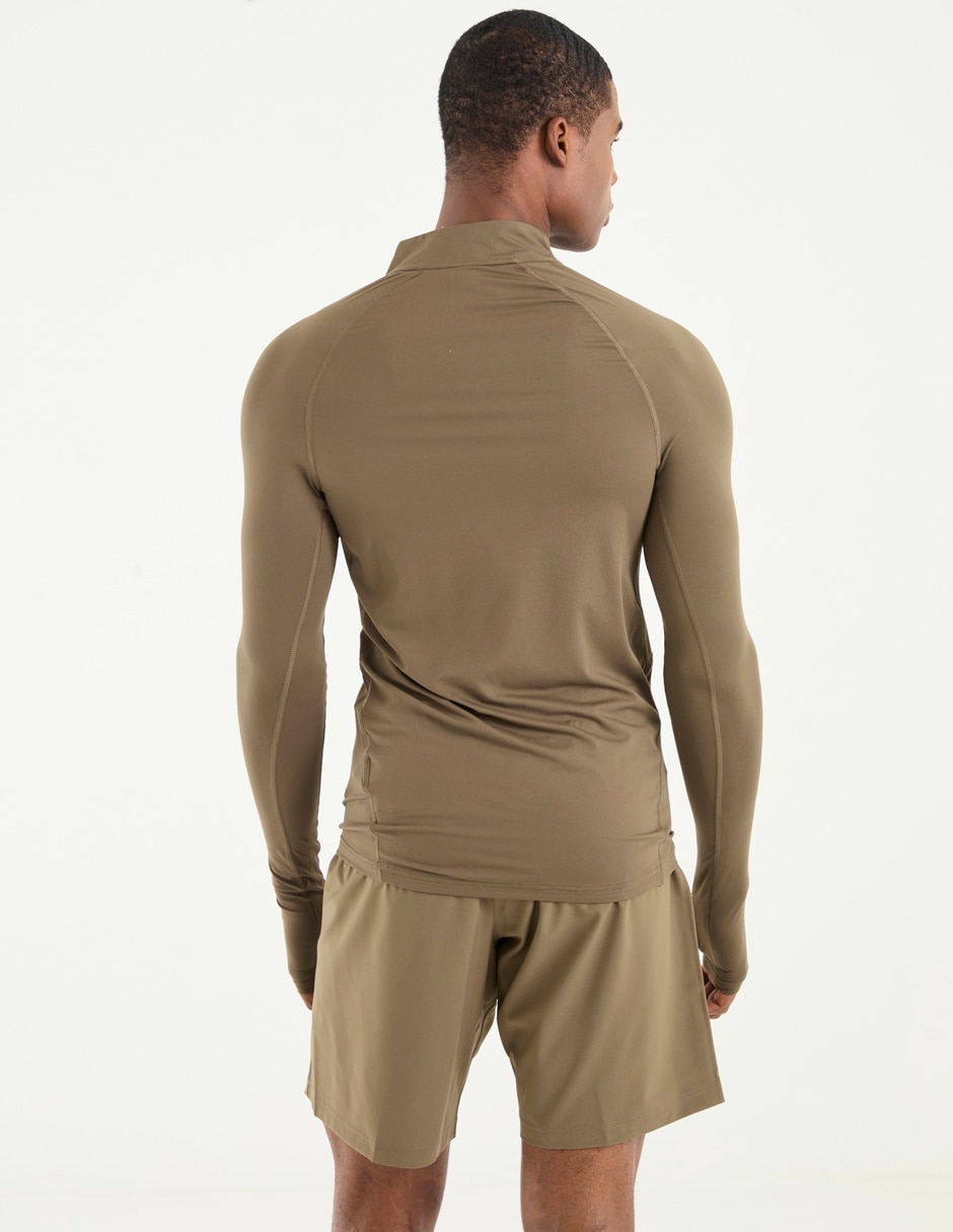 Playera deportiva para entrenamiento de hombre 2
