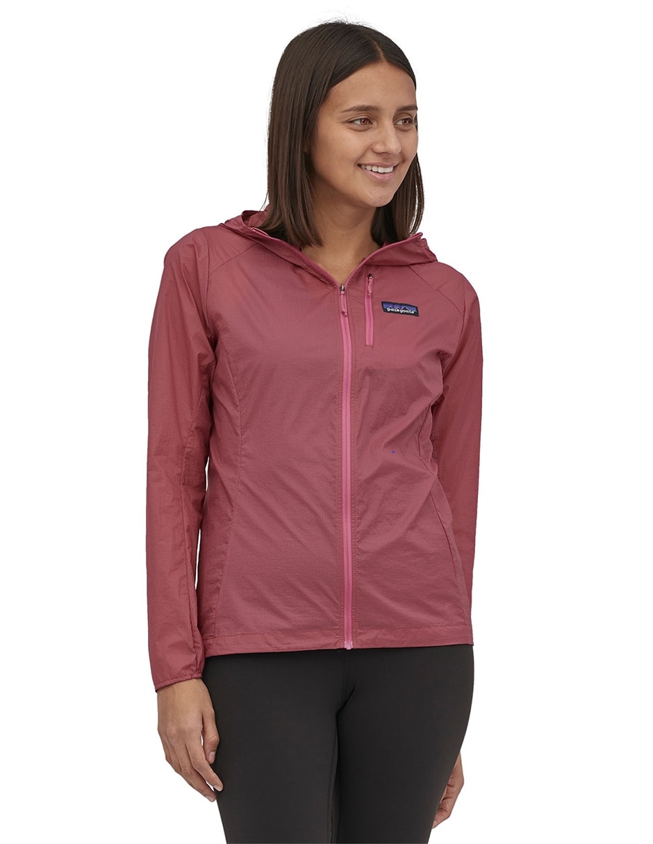 Chamarra rompevientos outdoor Houdini Patagonia para mujer.