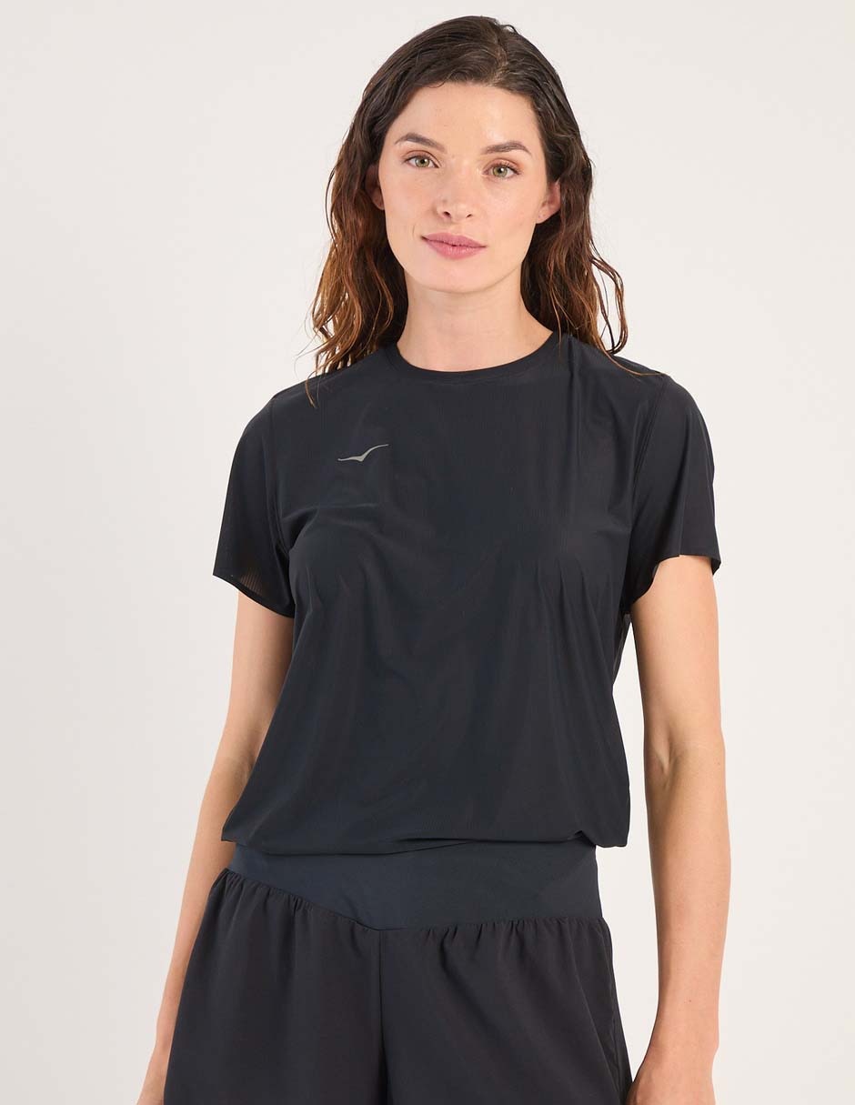 Playera deportiva para correr de mujer 1