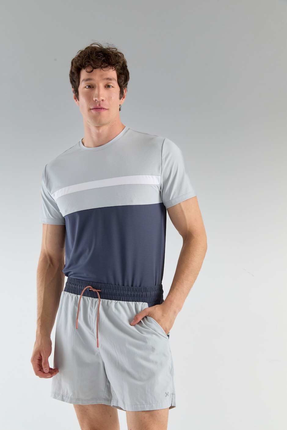 Short con bolsillos X10 para entrenamiento hombre