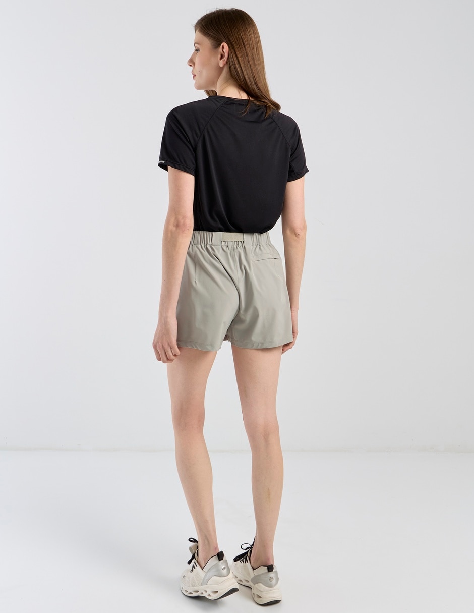 Short con bolsillos X10 para mujer 11