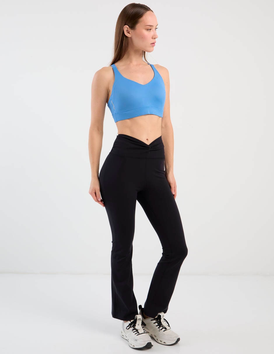 Pantalón deportivo flare para entrenamiento para mujer 3