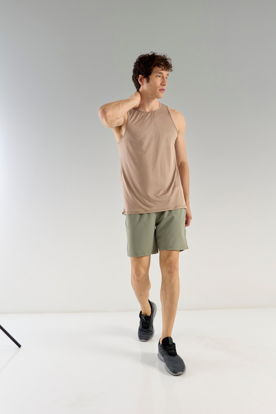 Playera tank para correr de hombre 5