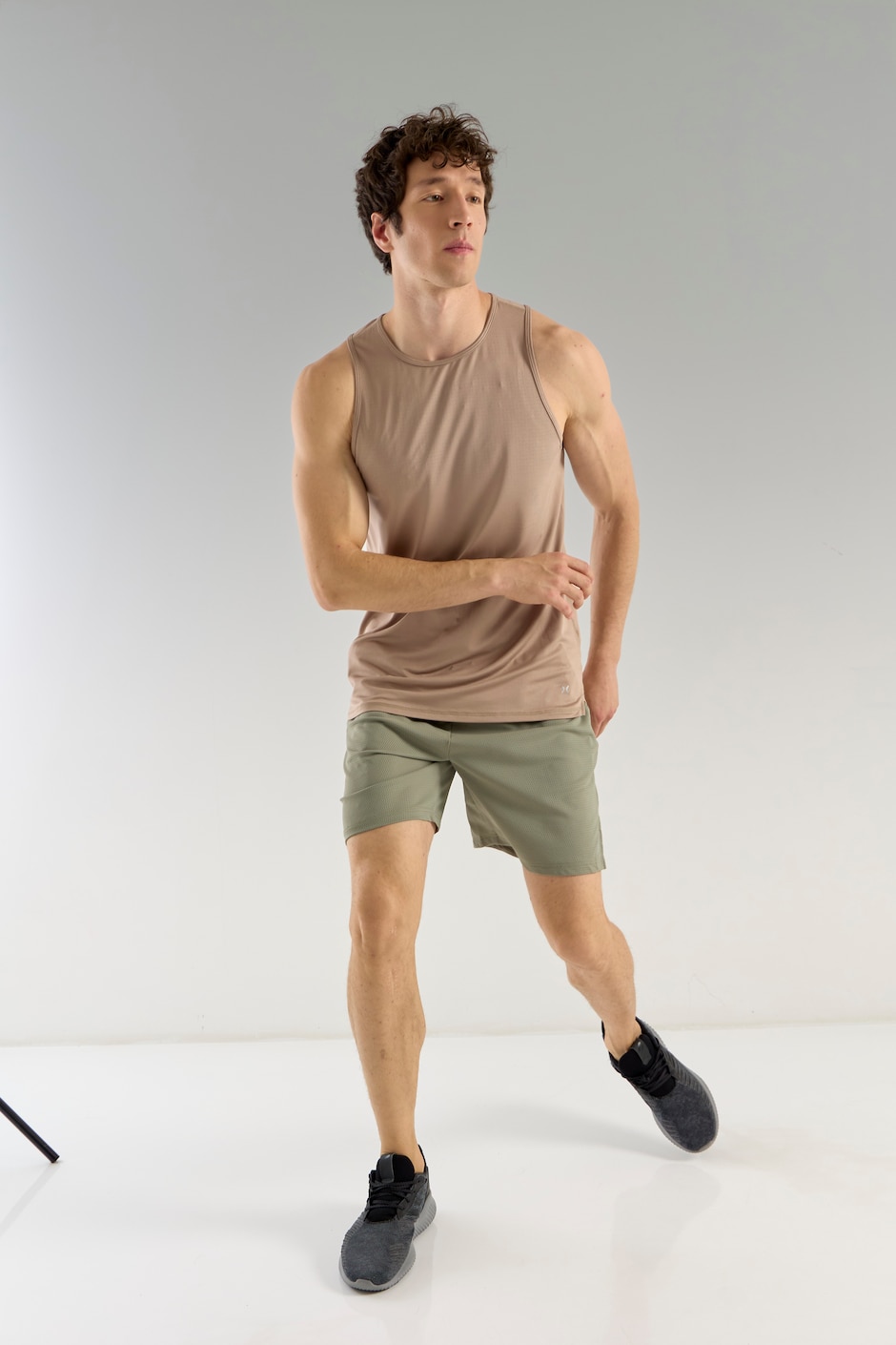 Playera tank para correr de hombre 4