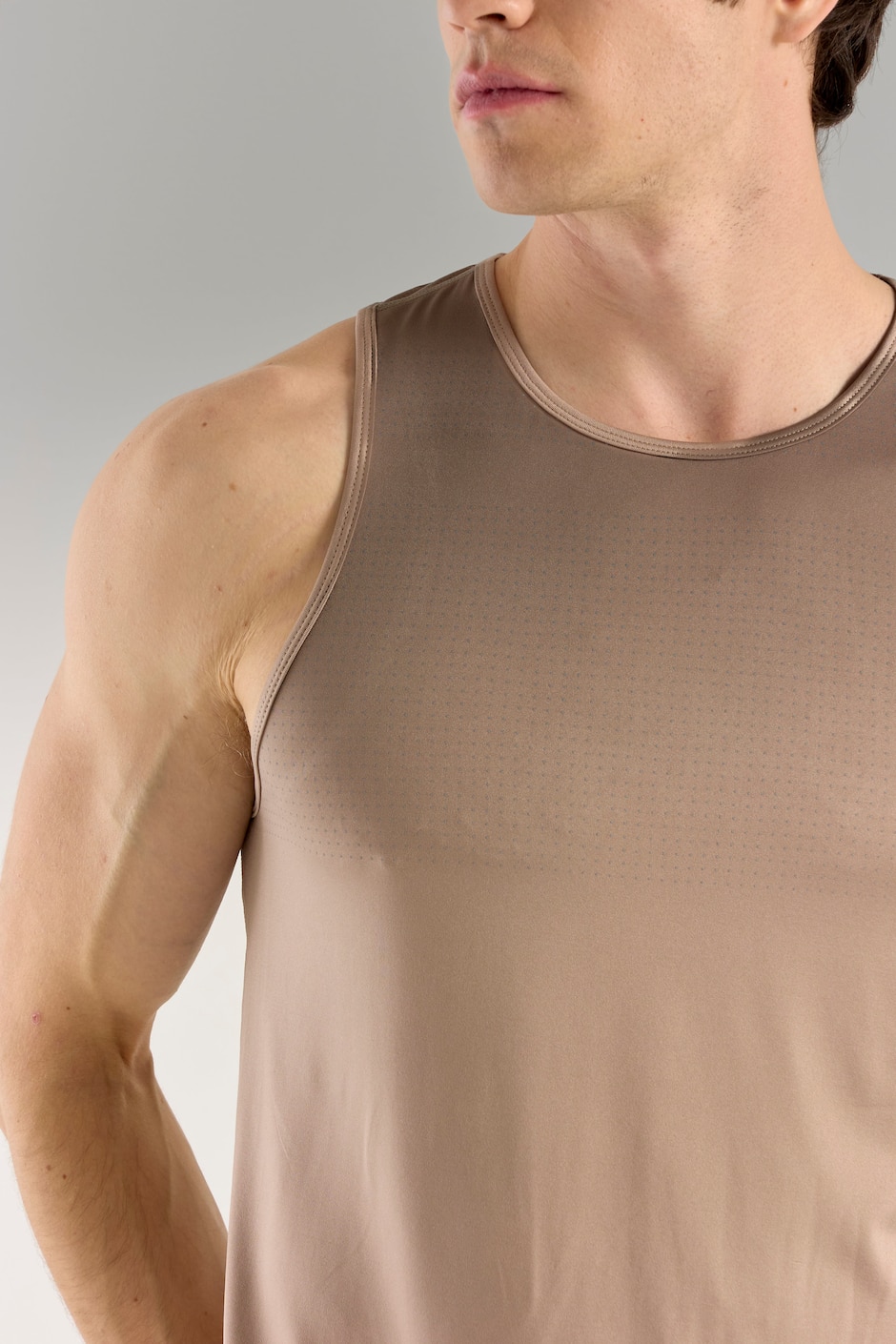 Playera tank para correr de hombre 3