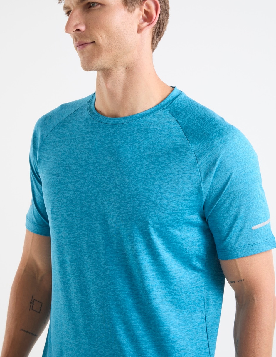 Playera deportiva para correr de hombre 5