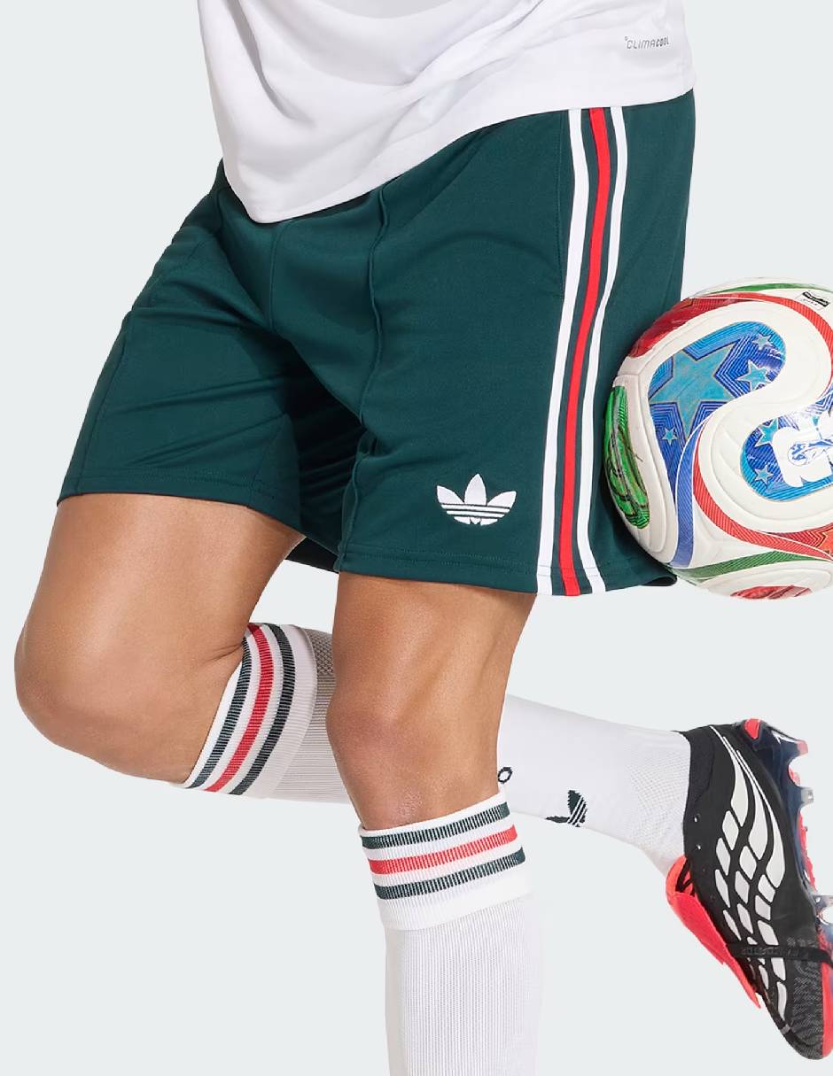 Short con bolsillos para fútbol hombre