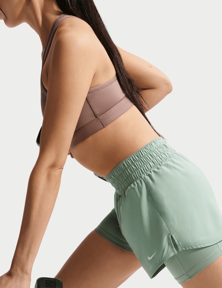 Short con bolsillos Nike para entrenamiento mujer