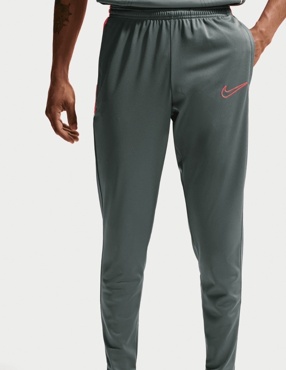 Conjunto deportivo regular Nike con elástico para hombre