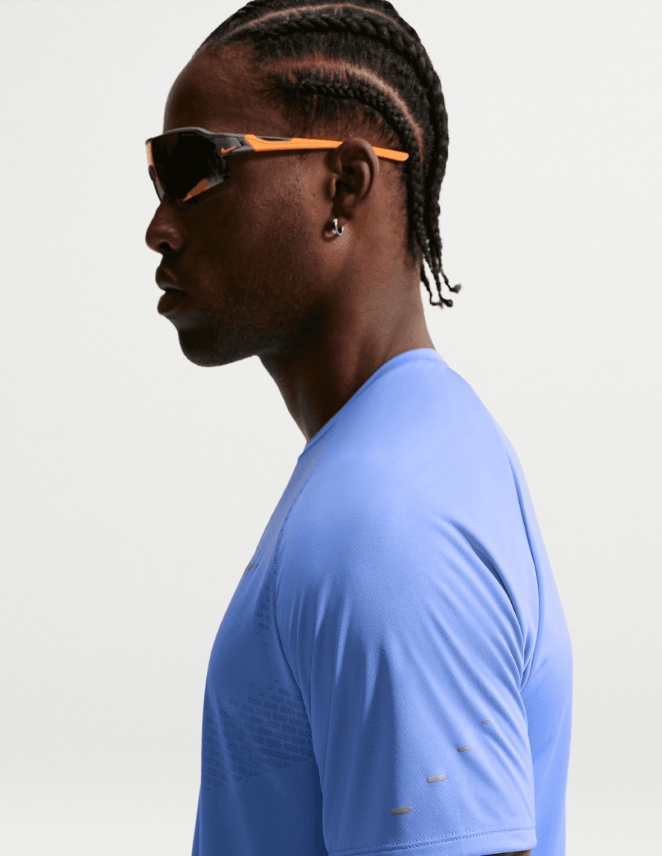 Playera deportiva para correr de hombre