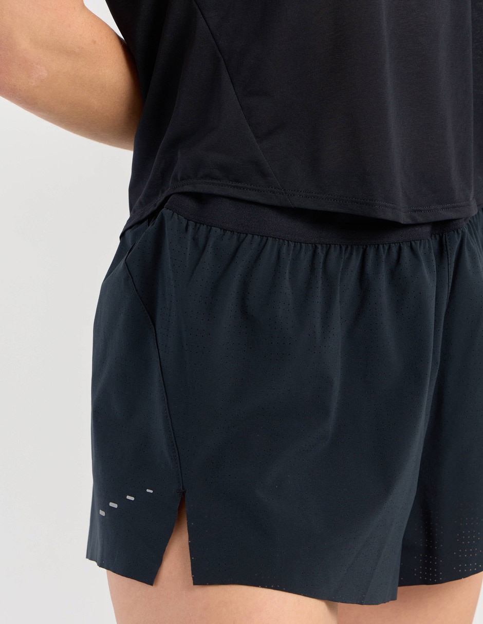 Short Nike con bolsillos para entrenamiento mujer