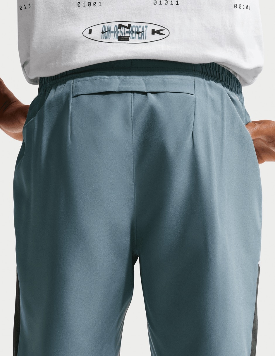 Short Nike con bolsillos para entrenamiento hombre