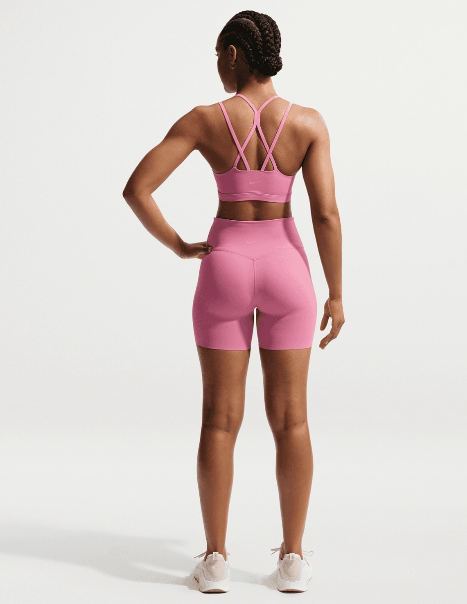 Short Nike con bolsillos para entrenamiento mujer
