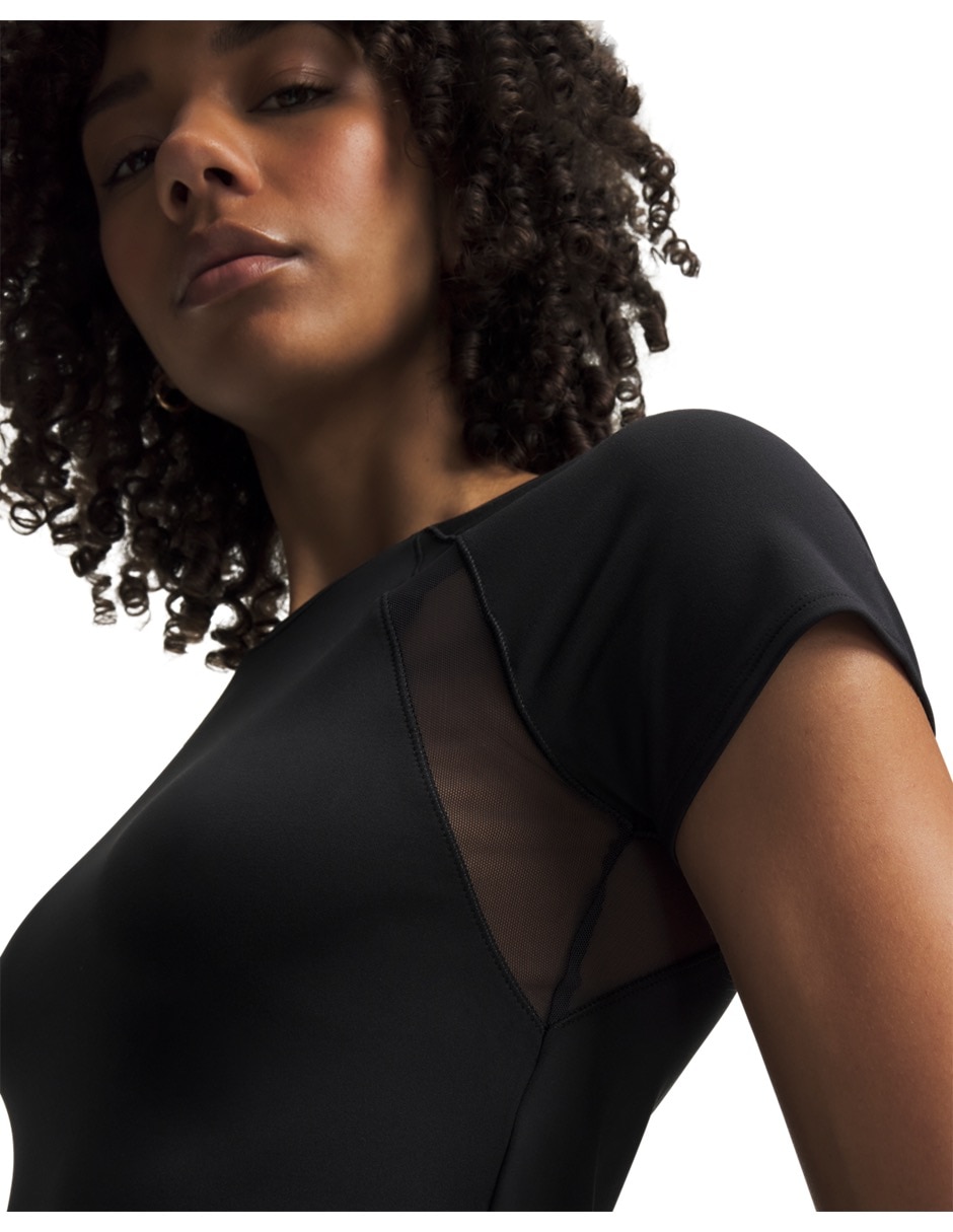 Playera deportiva para entrenamiento under armour motion mesh ssblk de mujer