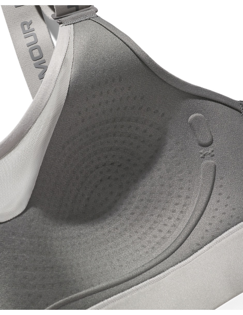 Top deportivo Under Armour para entrenamiento mujer