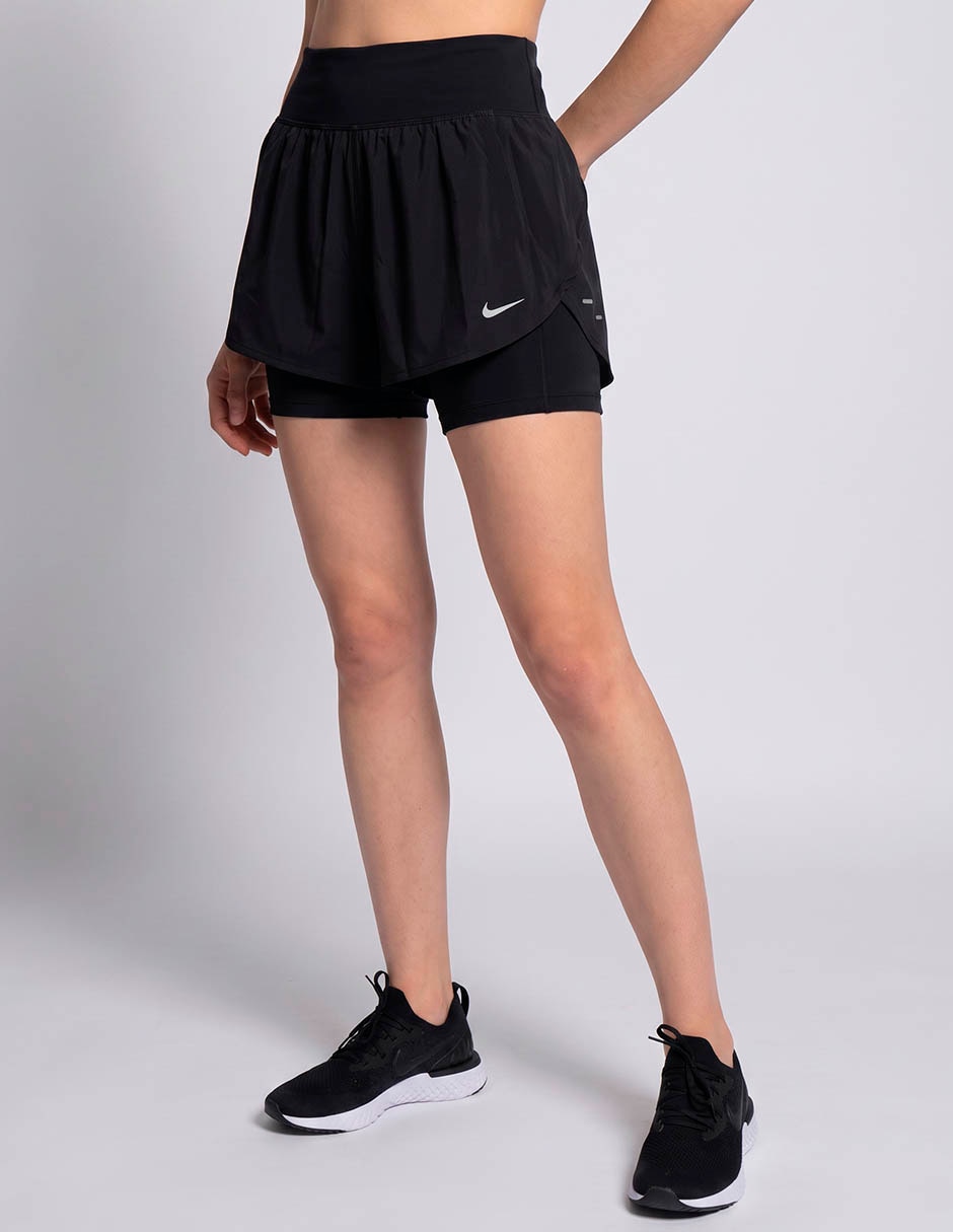 Falda short deportiva Nike para entrenamiento mujer