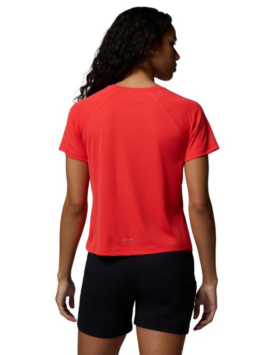 Playera deportiva para outdoor de mujer 2