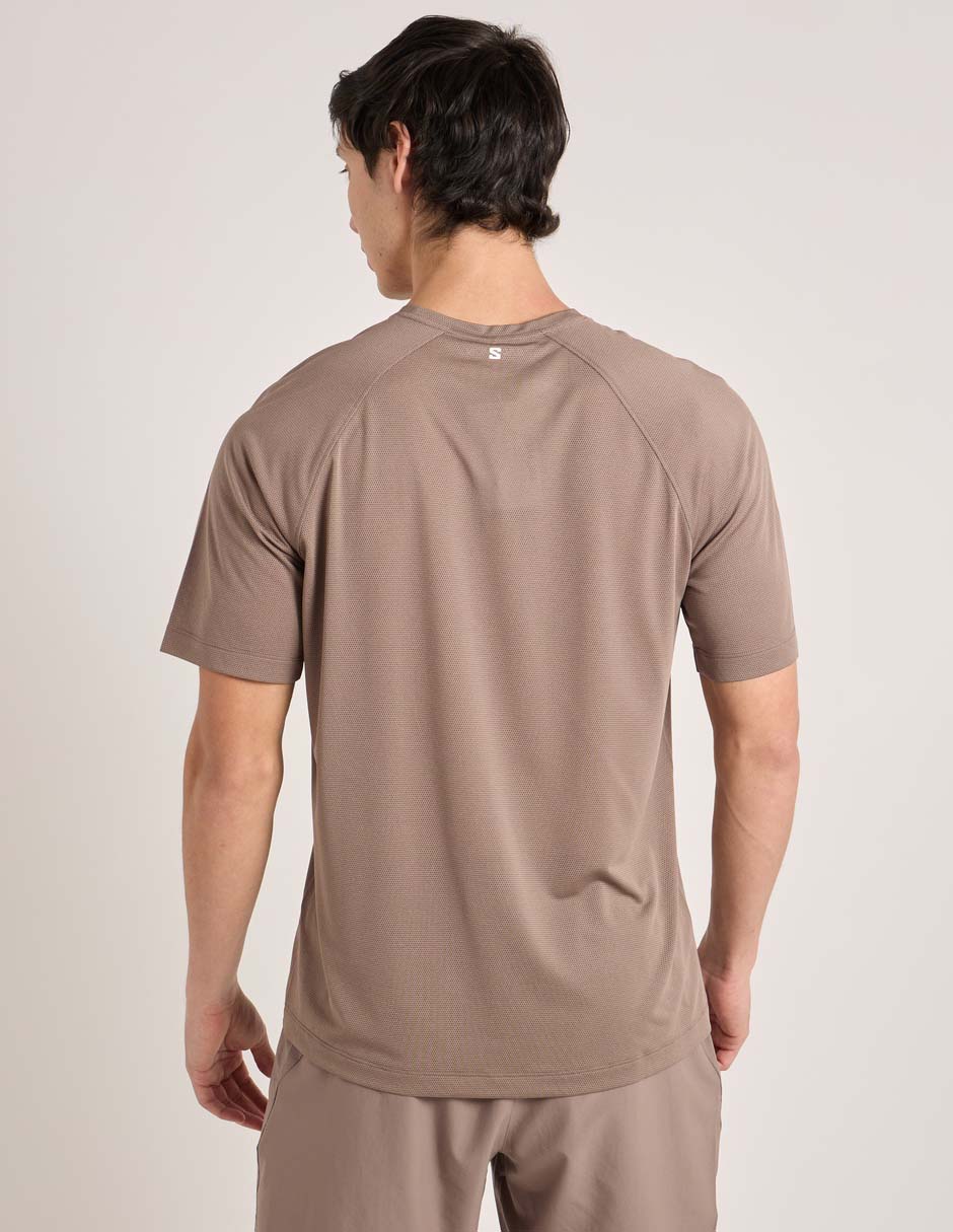 Playera deportiva para correr de hombre 6