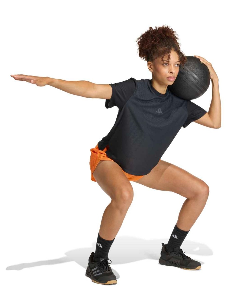 Short con bolsillos para entrenamiento mujer 4