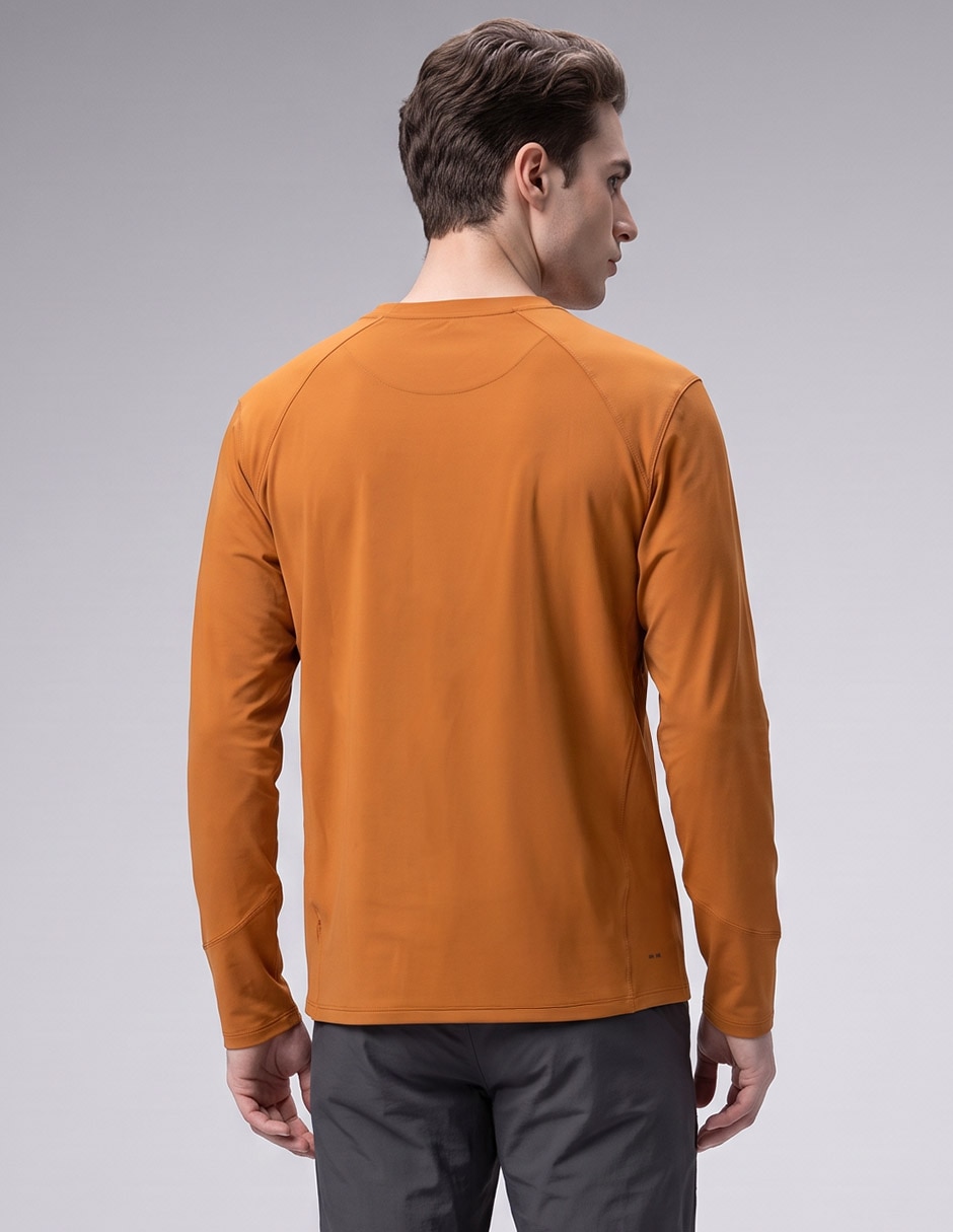 Playera deportiva para outdoor para hombre 2