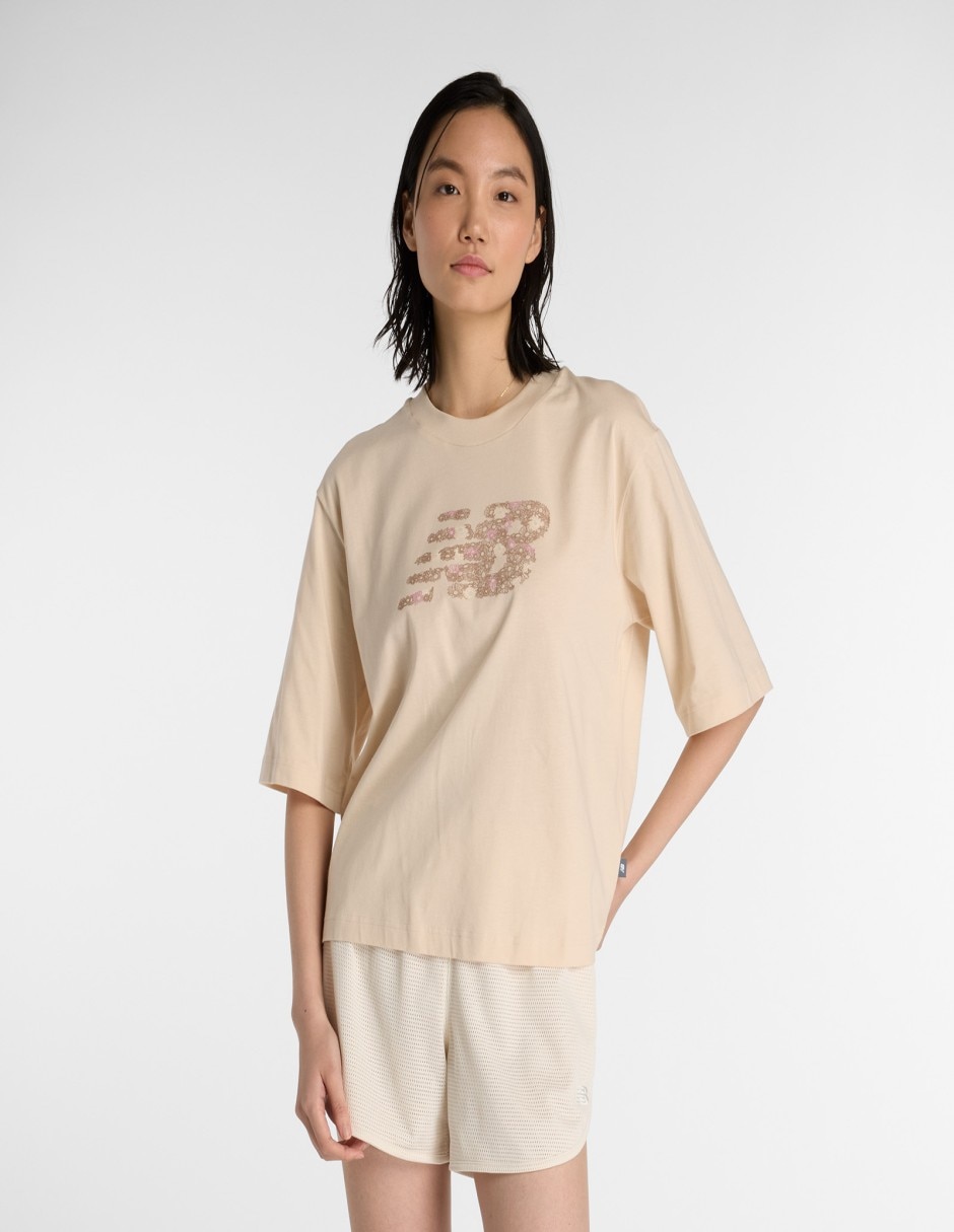 Playera deportiva casual New Balance de mujer