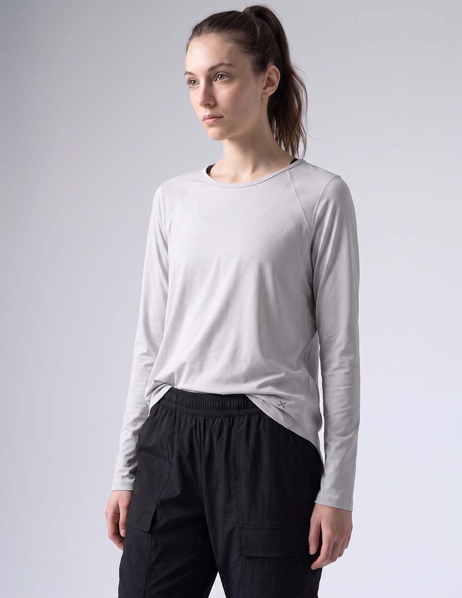 Playera deportiva para outdoor de mujer Playera deportiva para outdoor de mujer