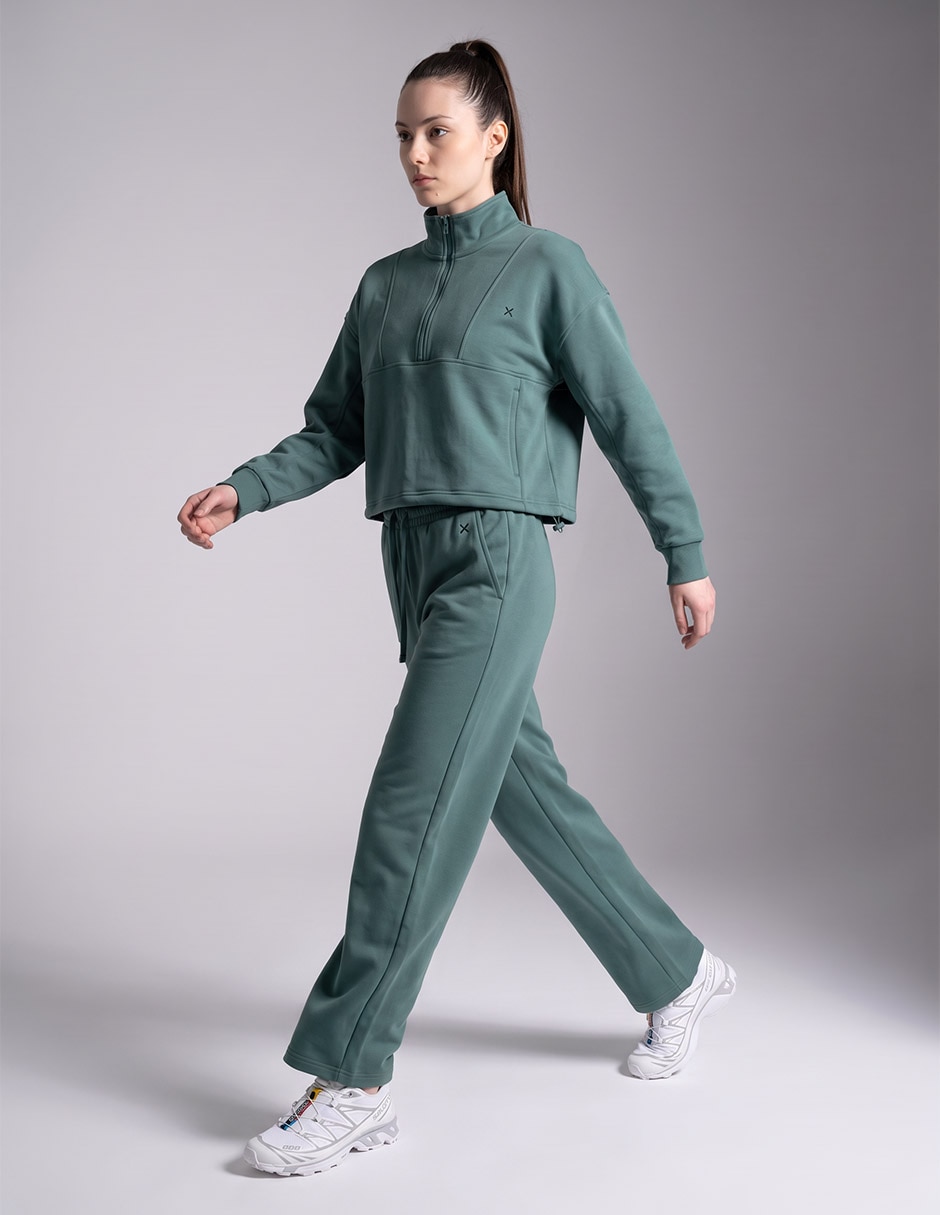 Conjunto deportivo con jareta para mujer 3