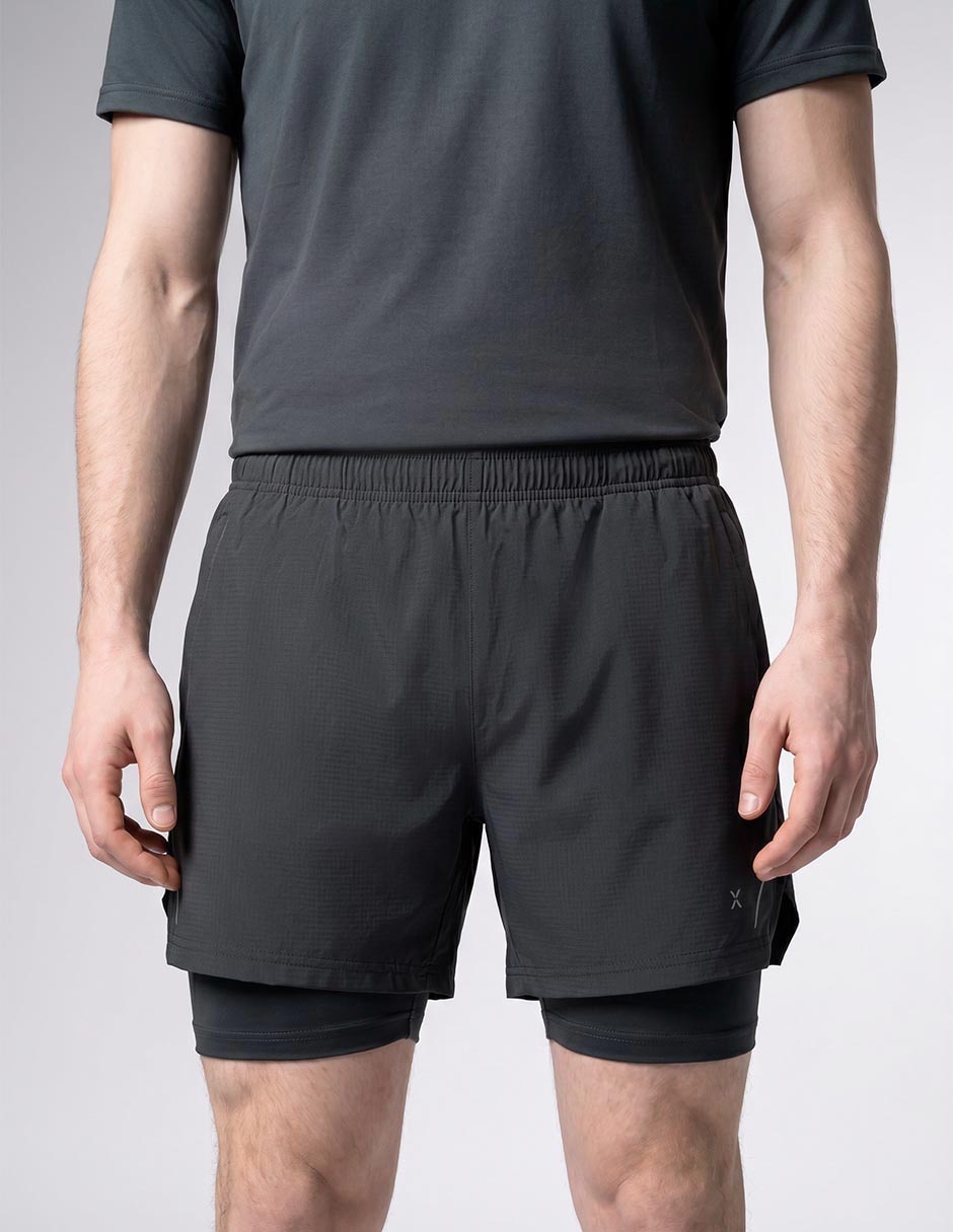 Short efecto doble prenda para correr hombre 2