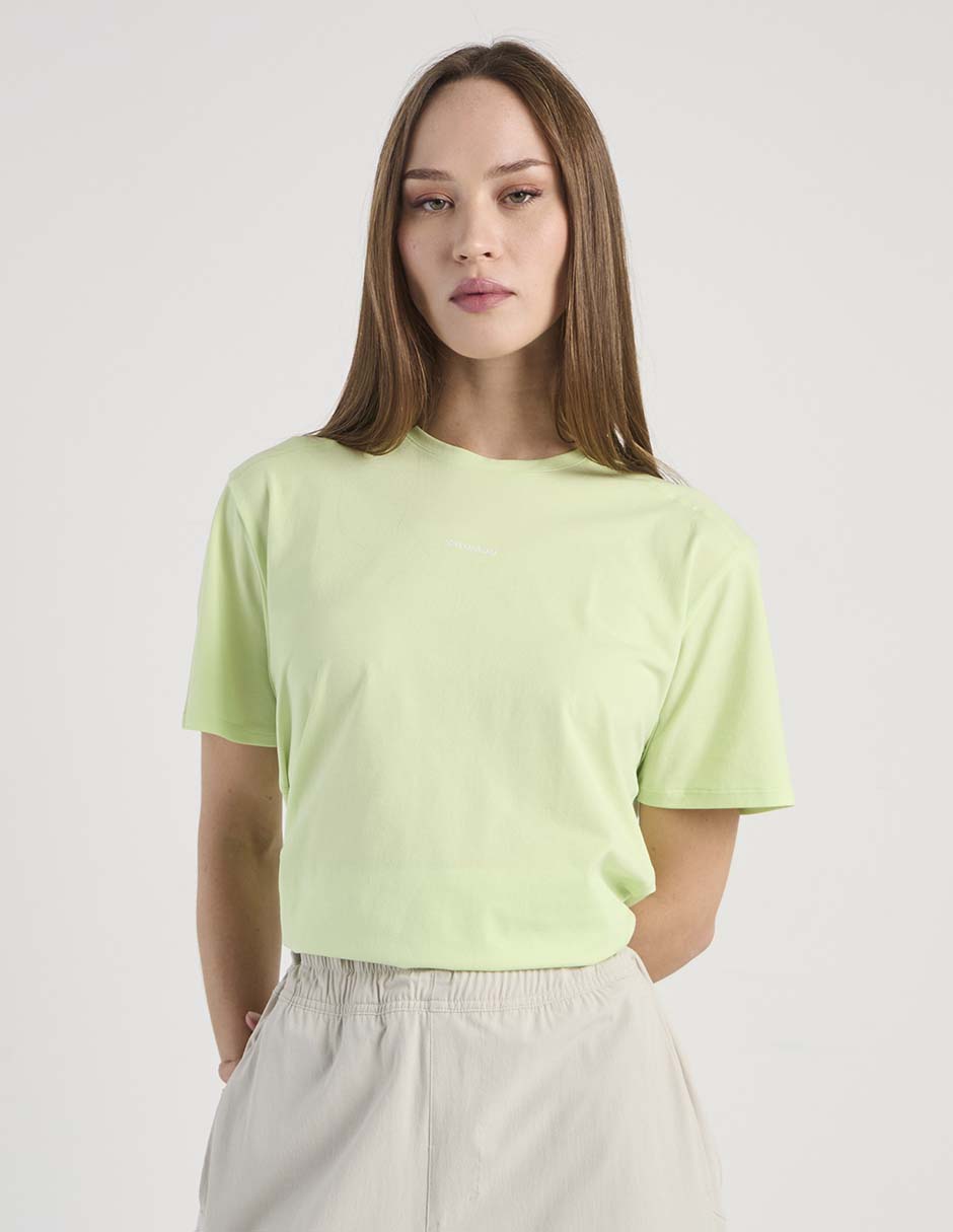 Playera deportiva para hiking de mujer Playera deportiva para hiking de mujer